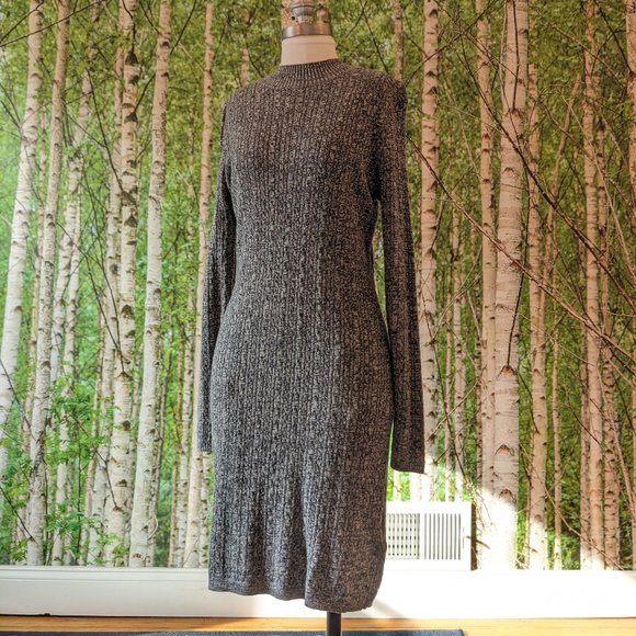 Abercrombie & Fitch Cable Knit Sweater Dress in Heathered Gray, Like New / NWOT - Picture 3 of 11